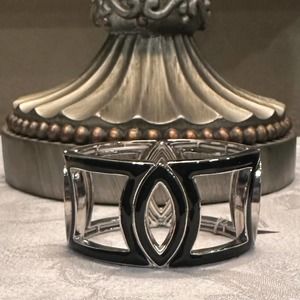 Jet Black Enamel Inlay & Silver Tone Stretch Bracelet